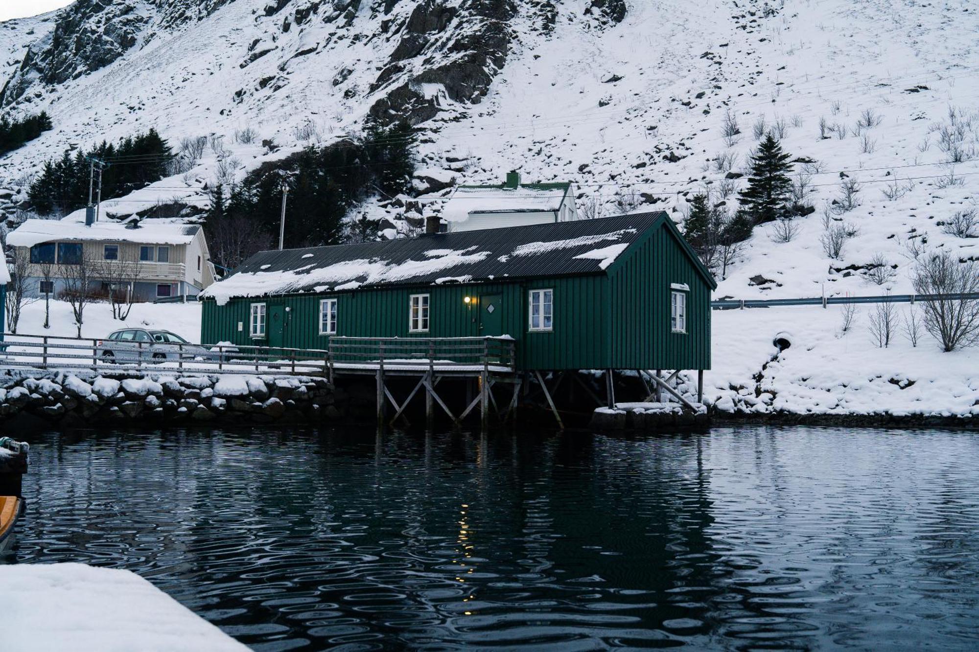 Kraemmervika Rorbuer - Rustic Cabins In Lofoten Баллстад Экстерьер фото